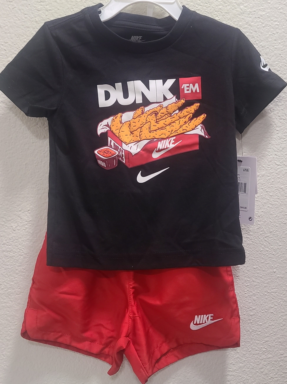 Nike Black & Red Dunk 'Em Tee and Shorts Set